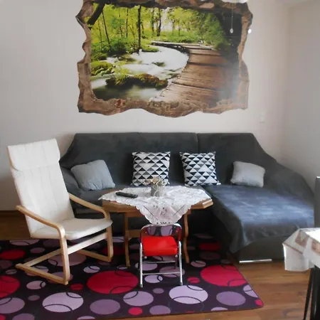 Apartment Ferienapartment-monteurwohnung-muldestausee Pouch