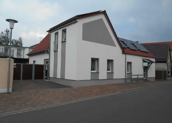 Ferienapartment-monteurwohnung-muldestausee Apartmán *